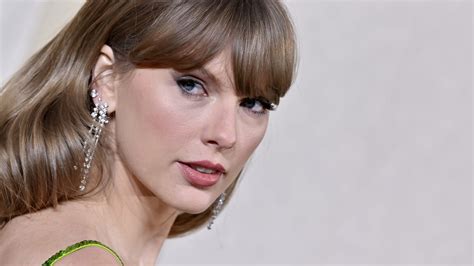 nude photos of taylor swift|Taylor Swift Removed From Twitter Search After Explicit AI。